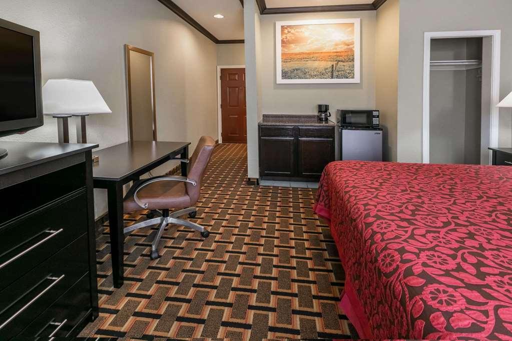 Days Inn & Suites By Wyndham Dfw Airport South-Euless Δωμάτιο φωτογραφία